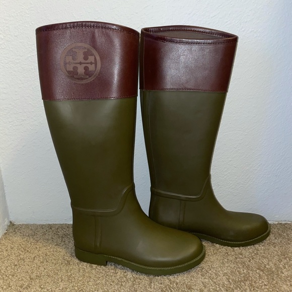 Tory Burch Rain Boots - Picture 2 of 3